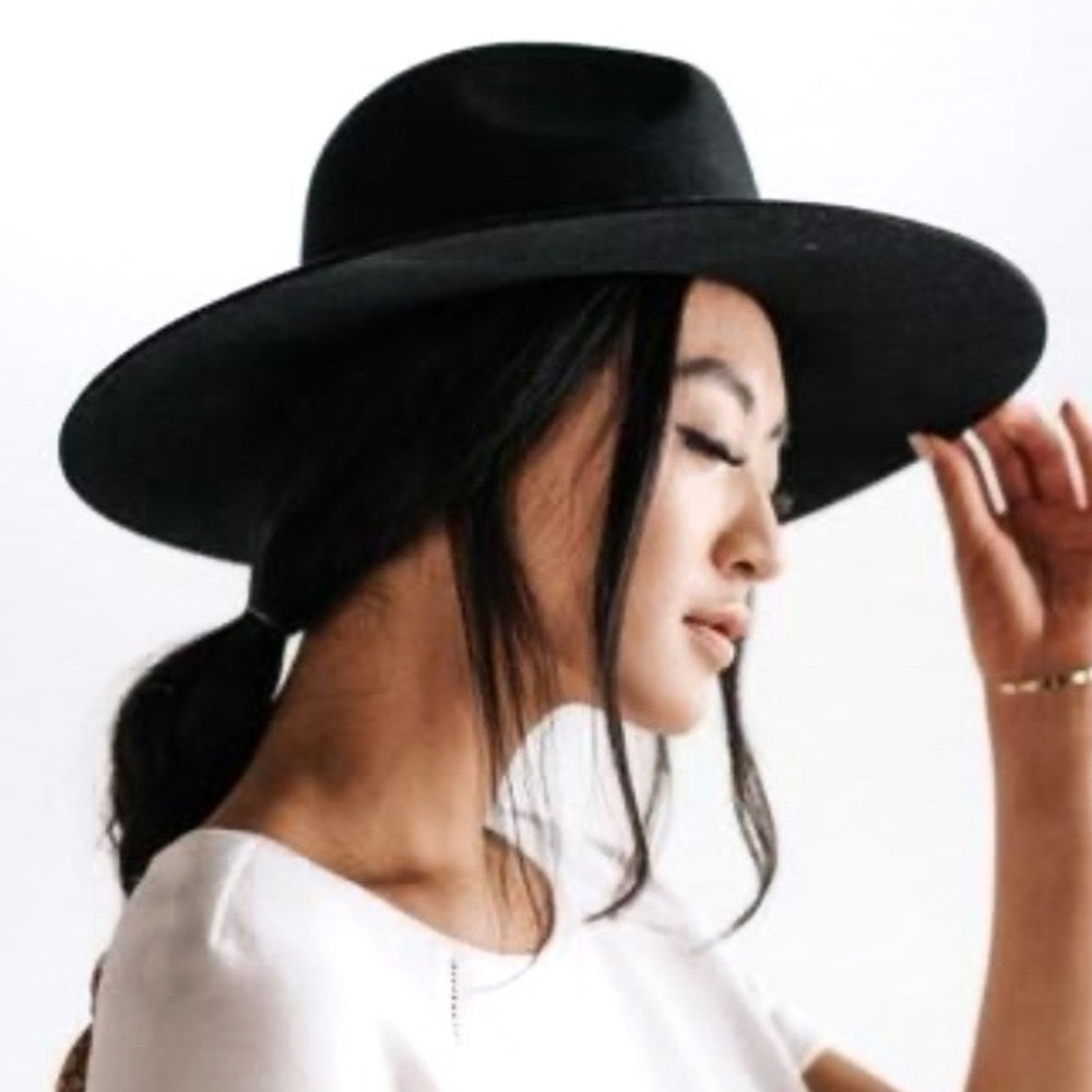 Wide Brim Faux Wool Fedora Hat